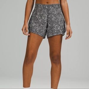 NWT Lululemon Track That Short